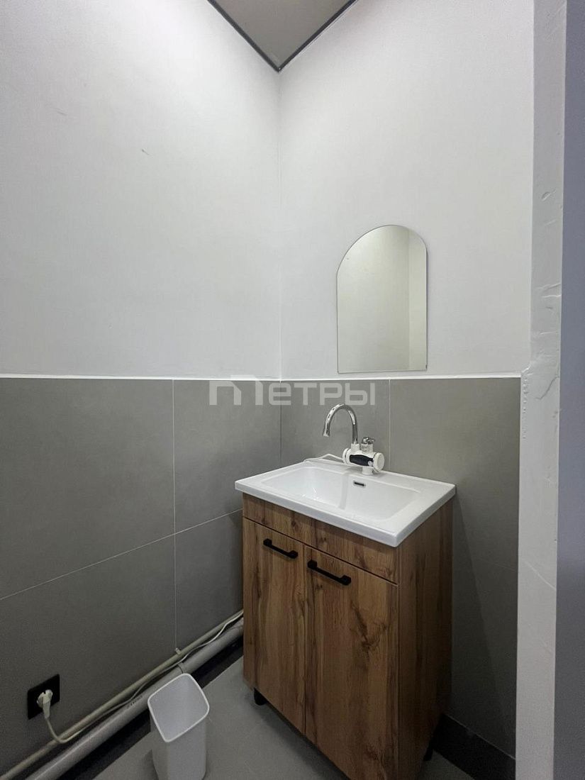 Сдам коммерческое помещение 200м2