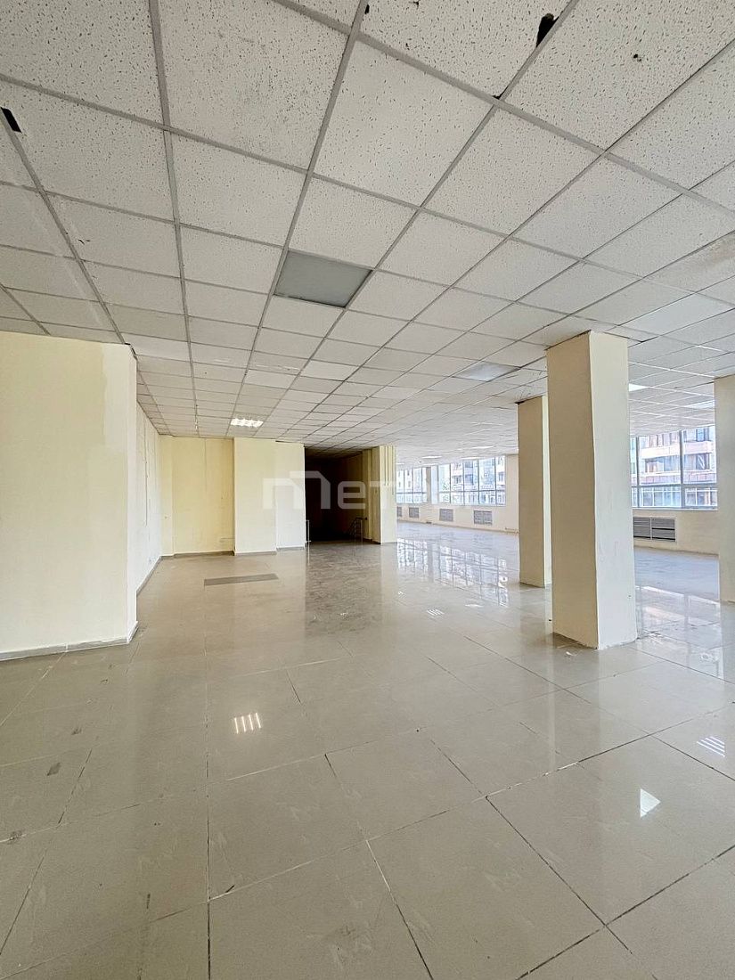 Сдам коммерцию 855m2*