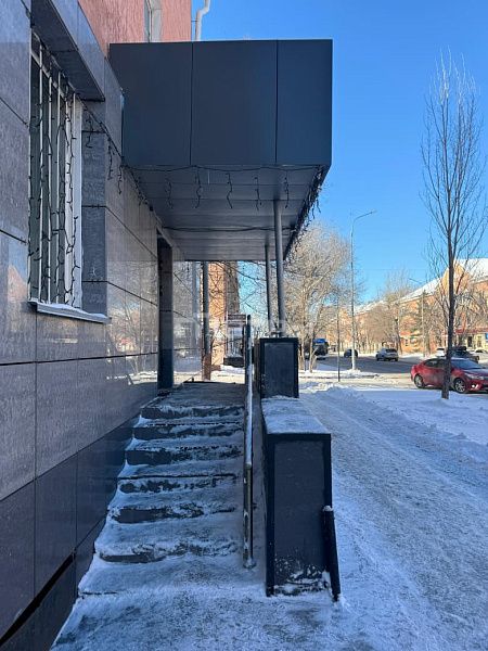 Торговые помещения, 63 м2