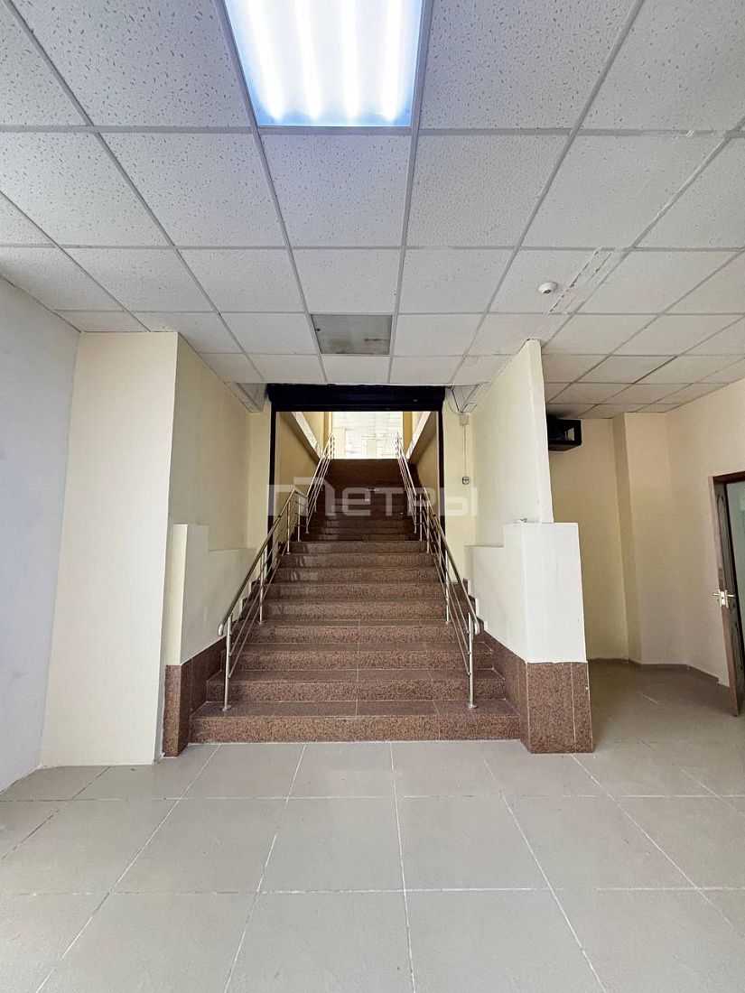 Аренда коммерческого помещения 1300*м2