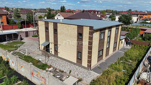 Продается 2-х уровневый дом возле Гольф клуба