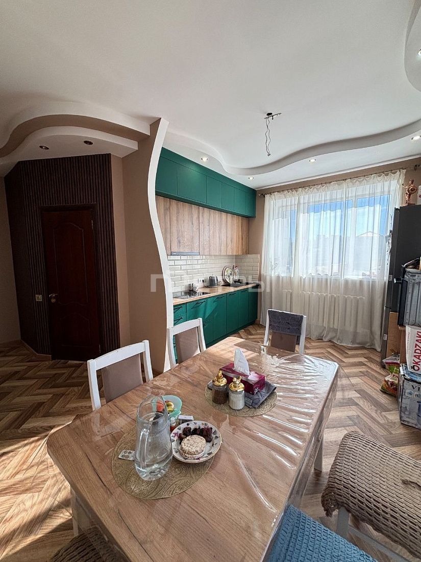 7-комнатный дом на Юго-Востоке, 297 м², участок 10 соток