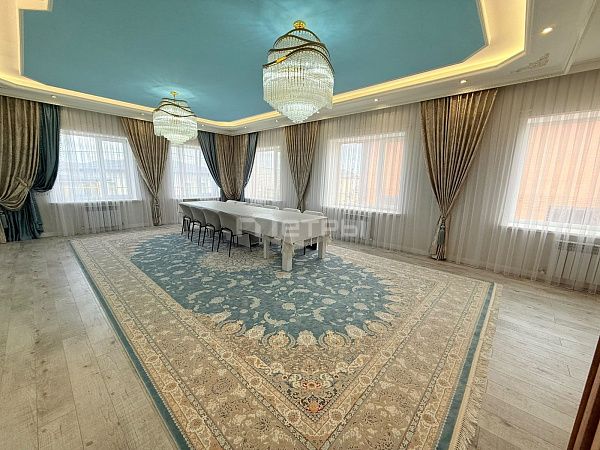 Коттедж 500 кв.м. в г. Косшы