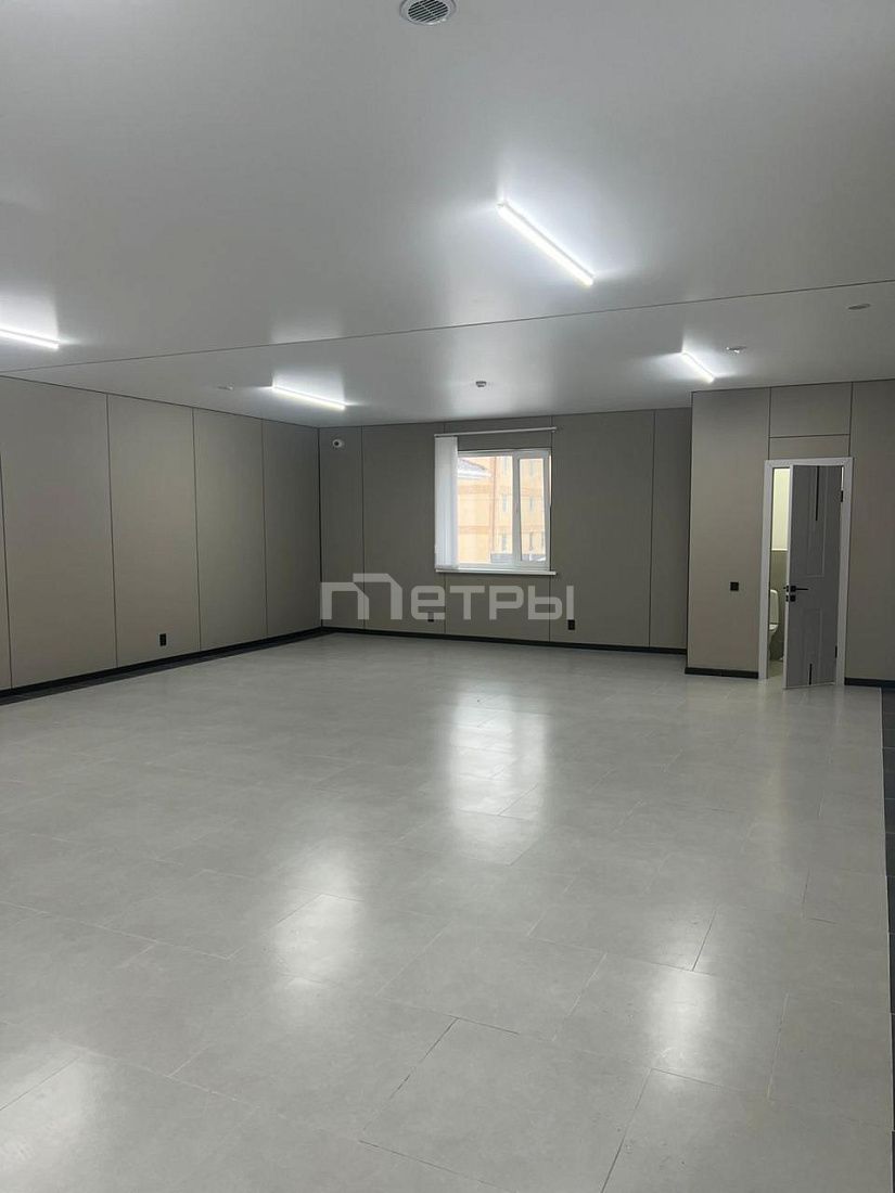 Сдам коммерческое помещение 200м2