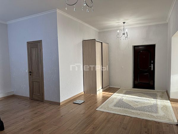 8 комнатная Отдельный дом С.Талапкер, мкр Байтерек, ул.67