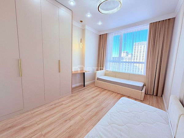 3х комнатная квартира в ЖК Respublika