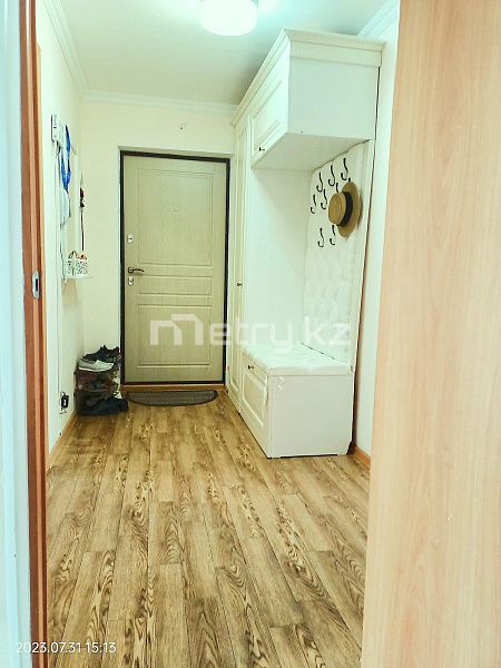 3 комнатная квартира в Алматинском районе по улице Азербаева