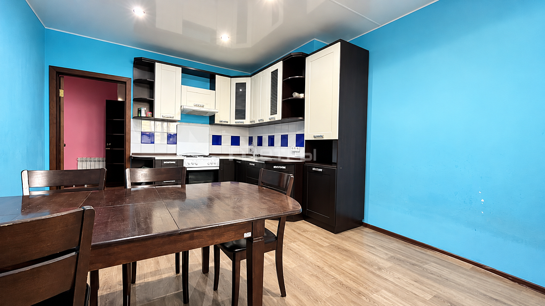 1 комн кв. в районе Сарыарка 52*m2