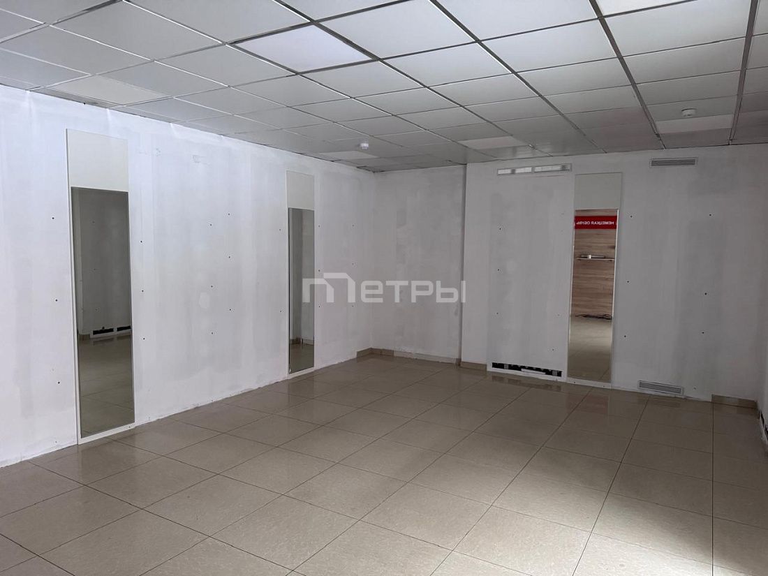 Торговые помещения, 63 м2