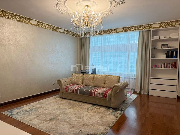 2-комнатная квартира · 80 м² · 14 этаж, ул. Д.Кунаева д 12