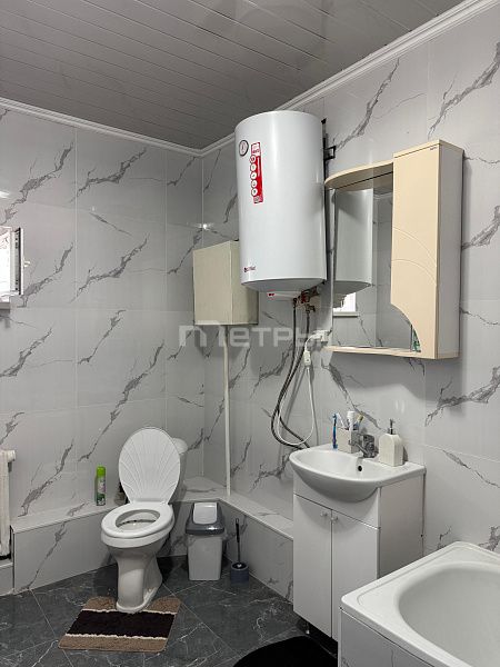 8 комнатная Отдельный дом С.Талапкер, мкр Байтерек, ул.67