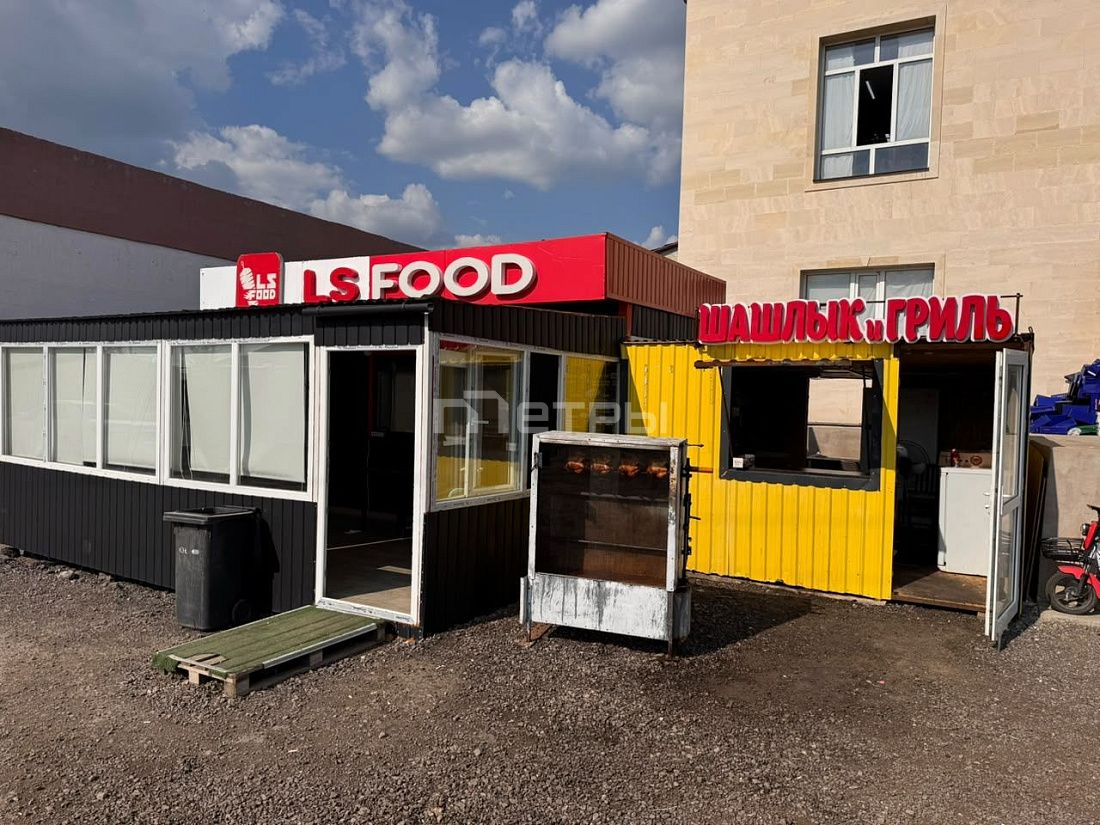 Здания в Уркере