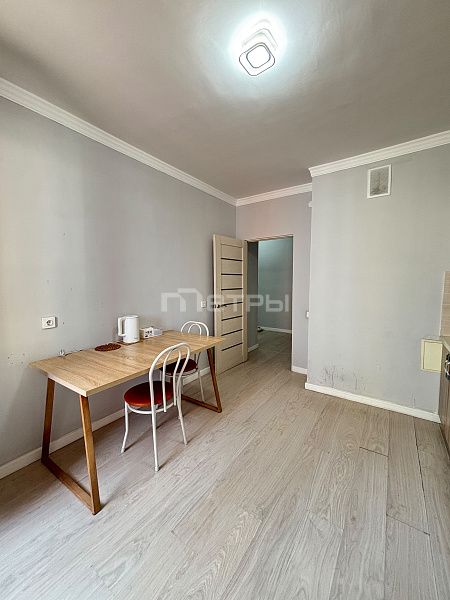 Продается евротрешка в Parkland E