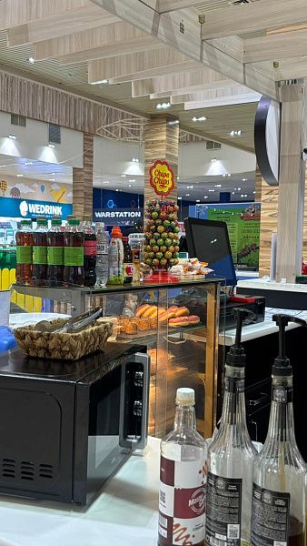 Продам островок-кофейню в ТРЦ Евразия (ПРОДАН)