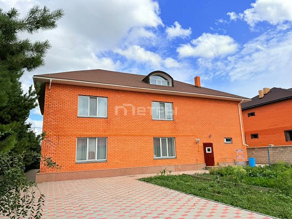 Коттедж 500 кв.м. в г. Косшы