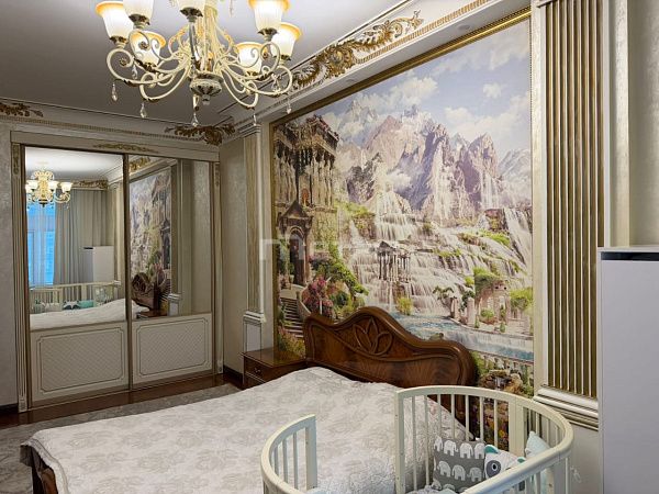 2-комнатная квартира · 80 м² · 14 этаж, ул. Д.Кунаева д 12        