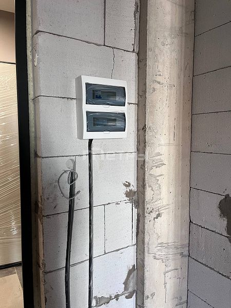 Продается 2-ком, Бизнес класса