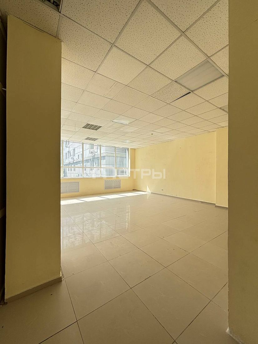 Сдам коммерцию 855m2*