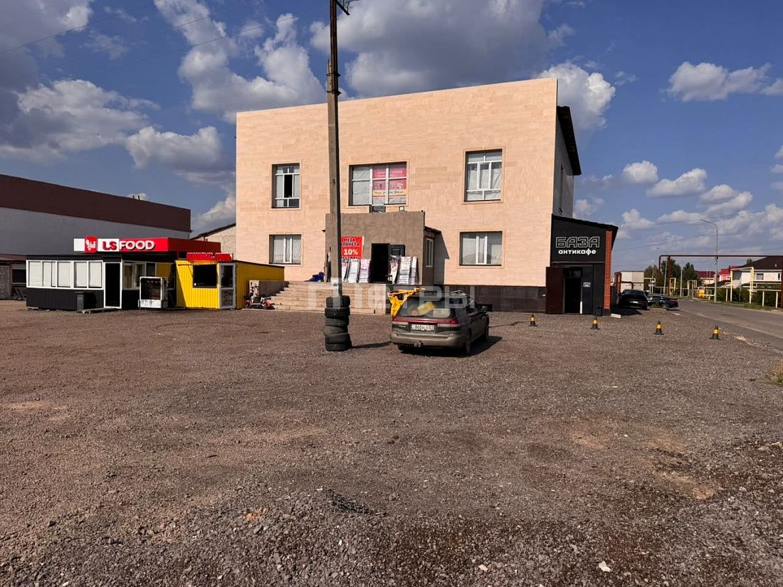 Здания в Уркере