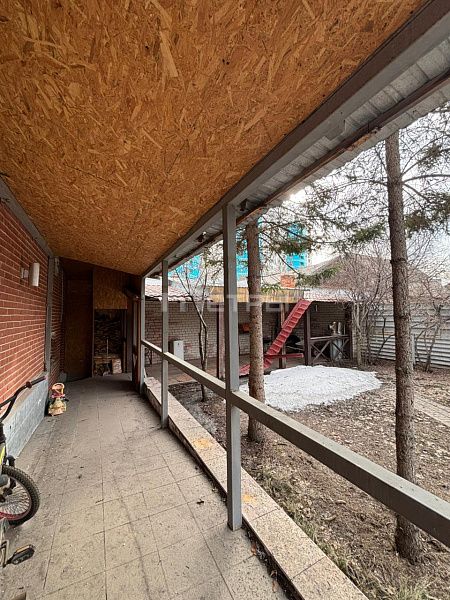 Частный дом в районе Чубары