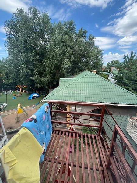Продаётся коттедж 8-ком