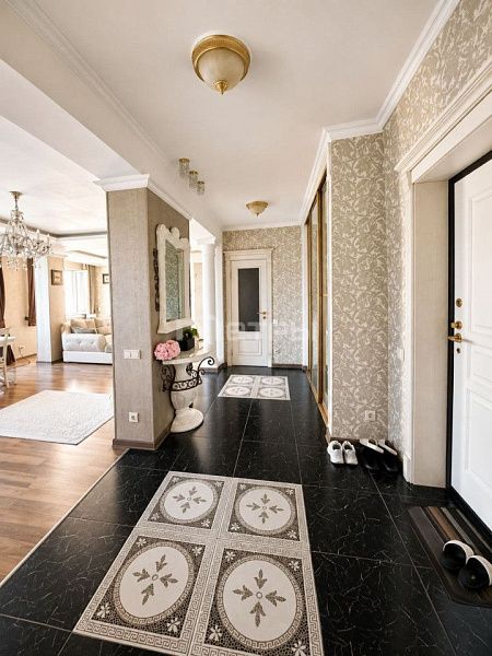 2-комнатная квартира · 75 м² · 2 этаж, ул. Бокейхaна 2