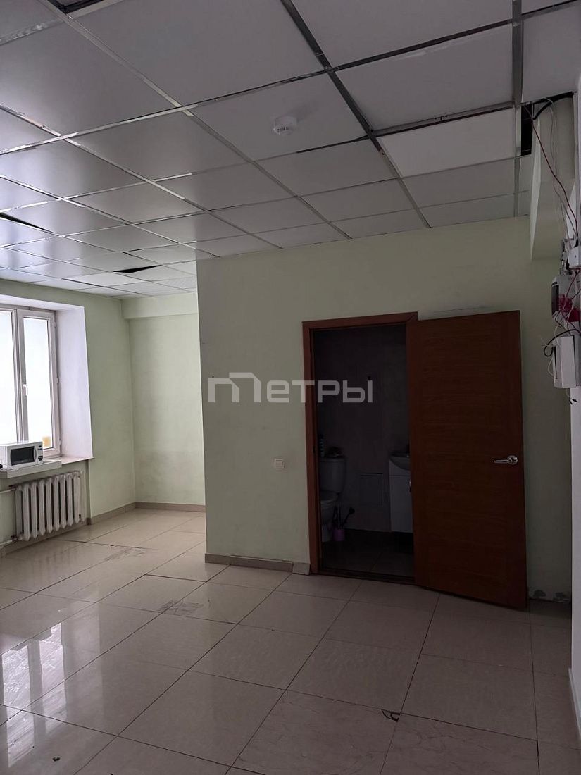 Торговые помещения, 63 м2