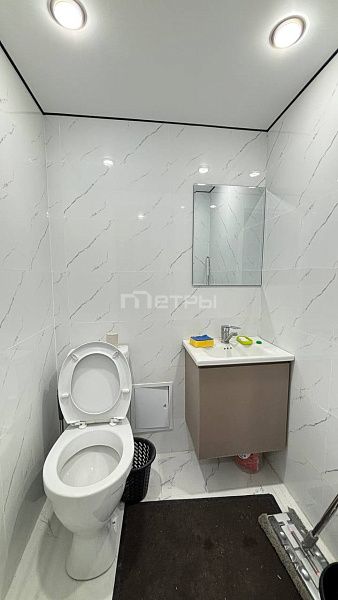 Продам магазин одежды и обуви