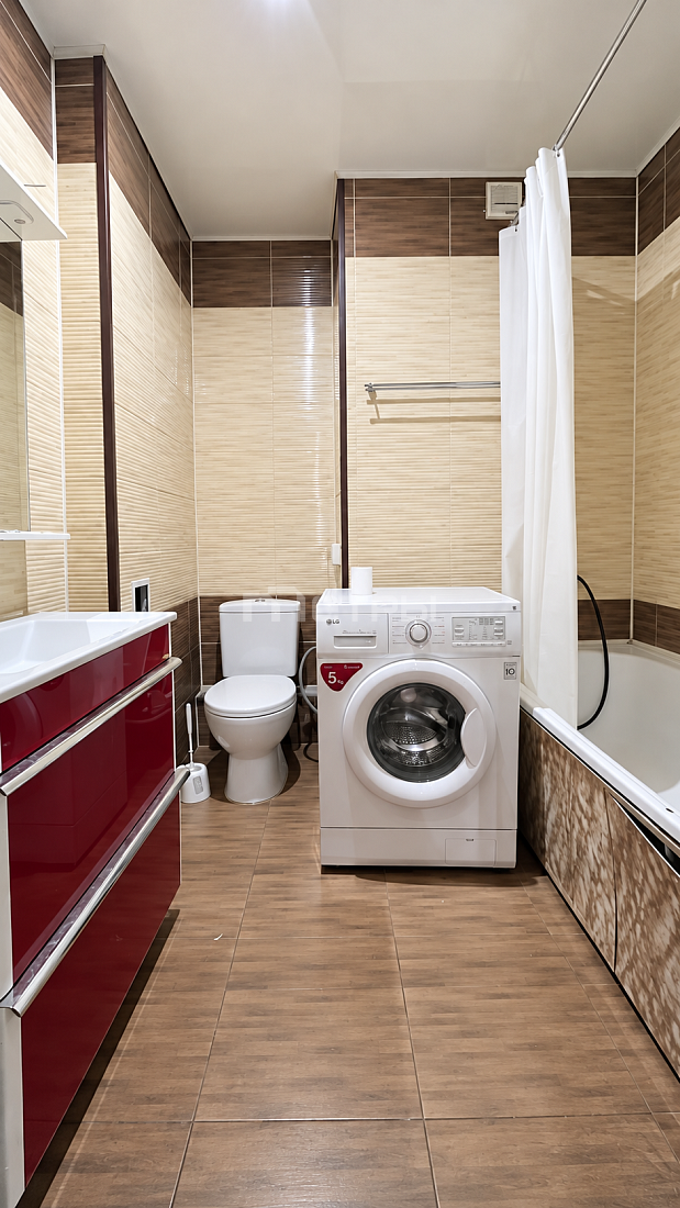 1 комн кв. в районе Сарыарка 52*m2